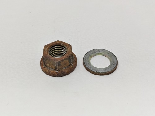 85 Suzuki LT230GE LT230 LT 230 GE Quadrunner Left/Right Rear Wheel Lug Nut 14mm - Picture 4 of 6