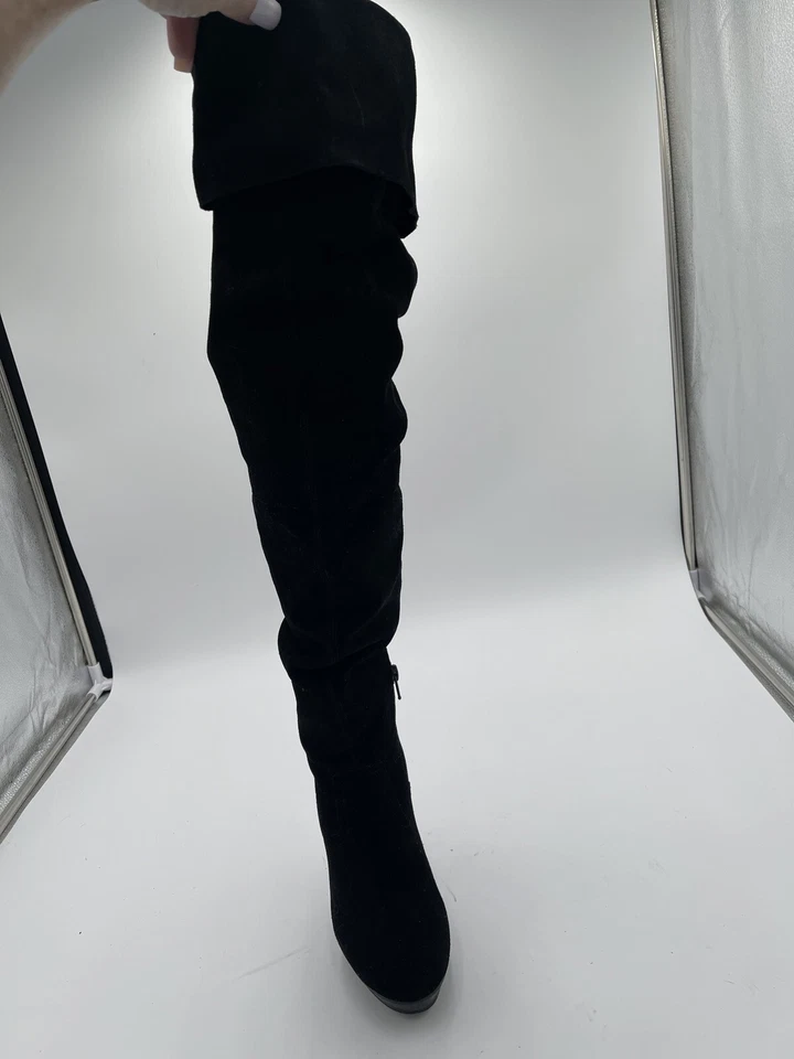 Botas plataforma Steve Madden Xennon camurça preta stiletto tamanho 5.5 altura - Imagem 3 de 4