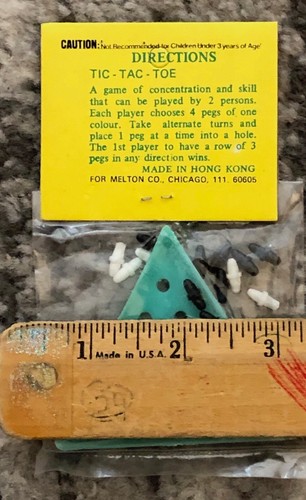 Dime Store Toy Peg Checkers 1960's Vintage Original Child's Gumball Toys Unused - Picture 4 of 4