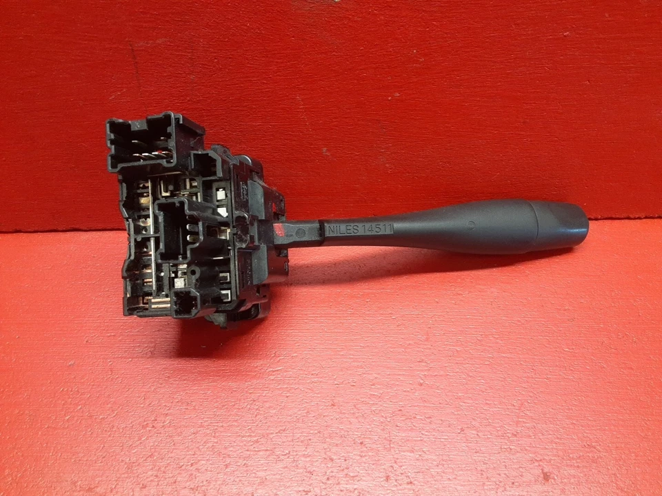 Interruptor de faros intermitentes Nissan Sentra Frontier Xterra 2000-2006 - Ver gráfico Foto 2 de 4