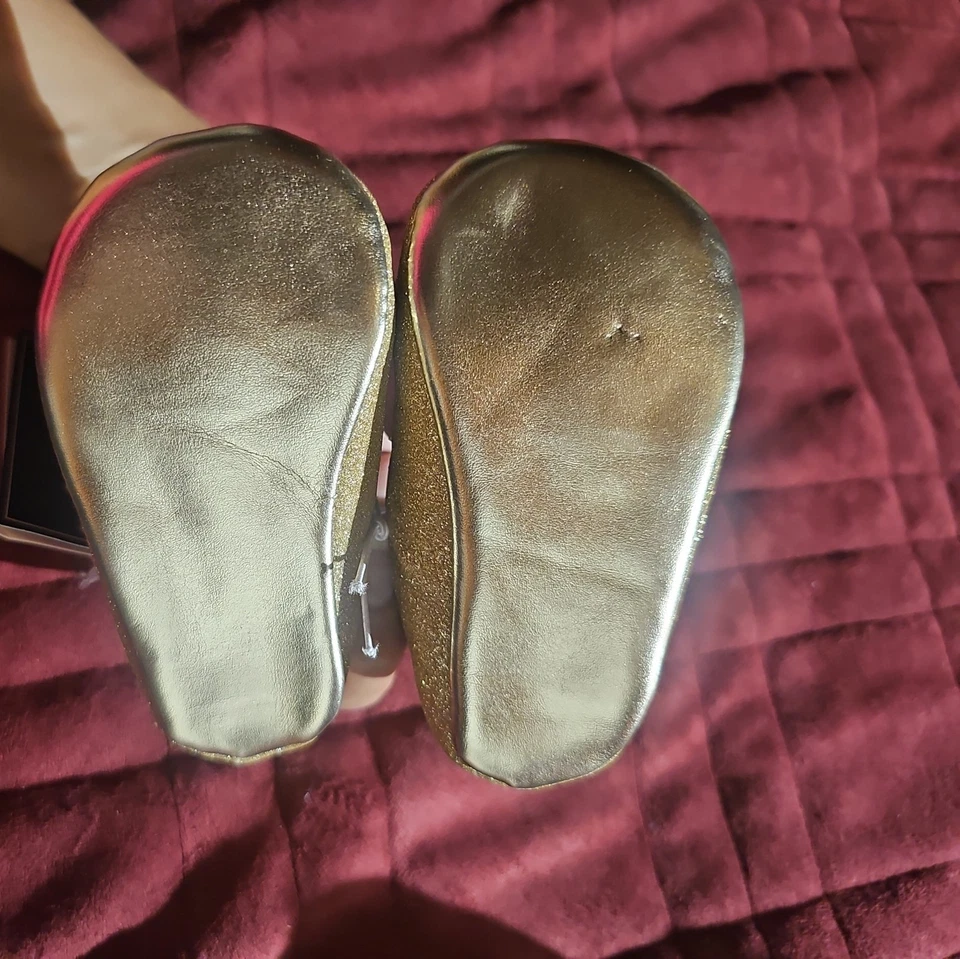 NWT Gymboree Sz 12/24 Gold Sparkle Glitter Costume Ballet Shoes for 6-12 Months - Image 2 of 4