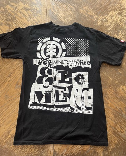 Elements Wind Water Fire Earth Graphic Tee Size M