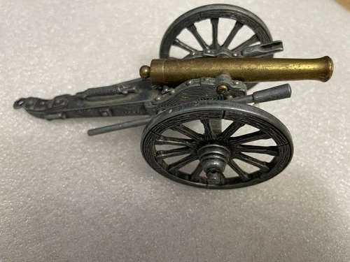Miniature Cannon Wheels And Barrel Move -non Firing ~