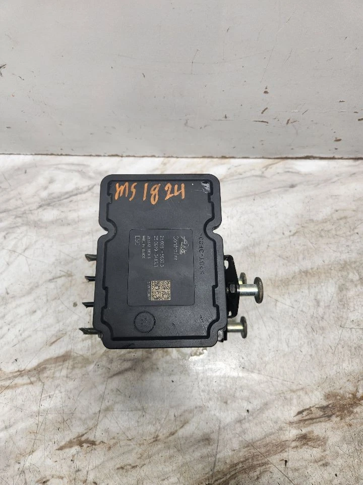 Used ABS Modulator fits: 2014 Acura Tl Modulator Assembly vehicle stability assi - Imagem 2 de 4