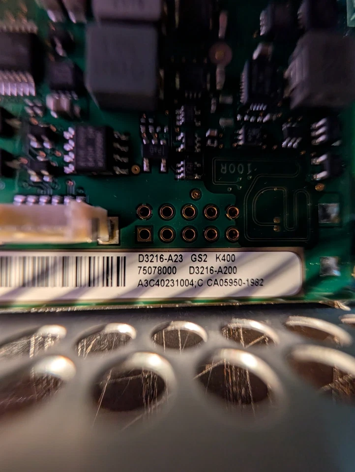 A3C40231004 FP FUJITSU EP400I 8-PORT 12GB SAS PCIE 3.0 X8 RAID CONTROLLER - Bild 2 von 3