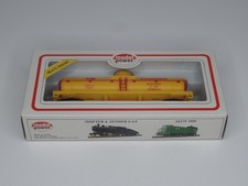 Model Power HO Scale 1:87 #8102 Kodak CT-501 40' Chemical Single Dome Tank Car
