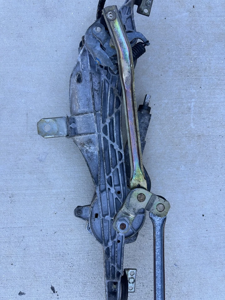 1998 MERCEDES-BENZ S320 W140 LIGAÇÃO DO LIMPADOR DE PARA-BRISA DIANTEIRO COM MOTOR FABRICANTE DE EQUIPAMENTO ORIGINAL - Imagem 3 de 4