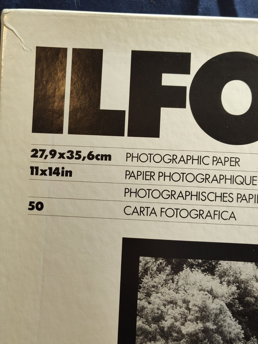 Papier Photo Ilford Multigrade IV FB – 11x14″ – Brillant – 2 Paquets De 10 Feuilles – Neuf