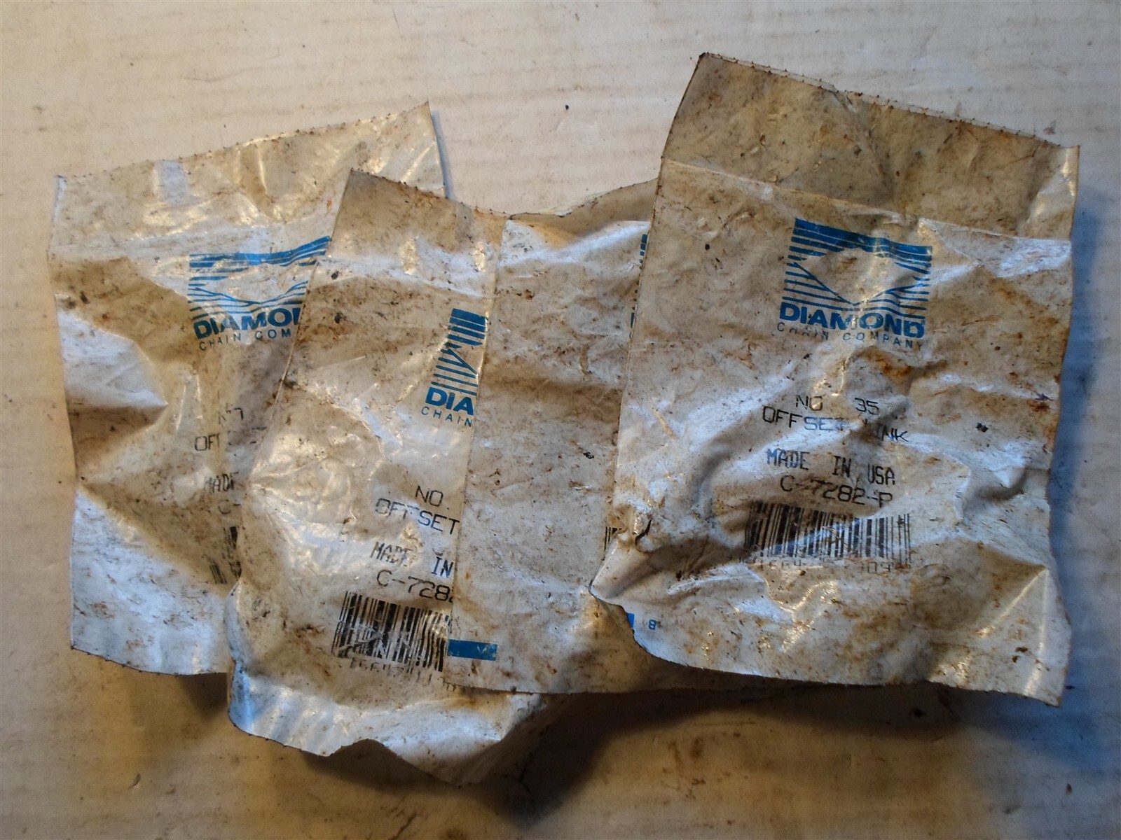 Lot of 4: Diamond Chain Offset Link, C-7282, No. 35, packaging is dirty