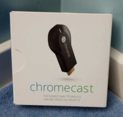 Google Chromecast (1st Generation) Streaming Media Player - H2G2-42