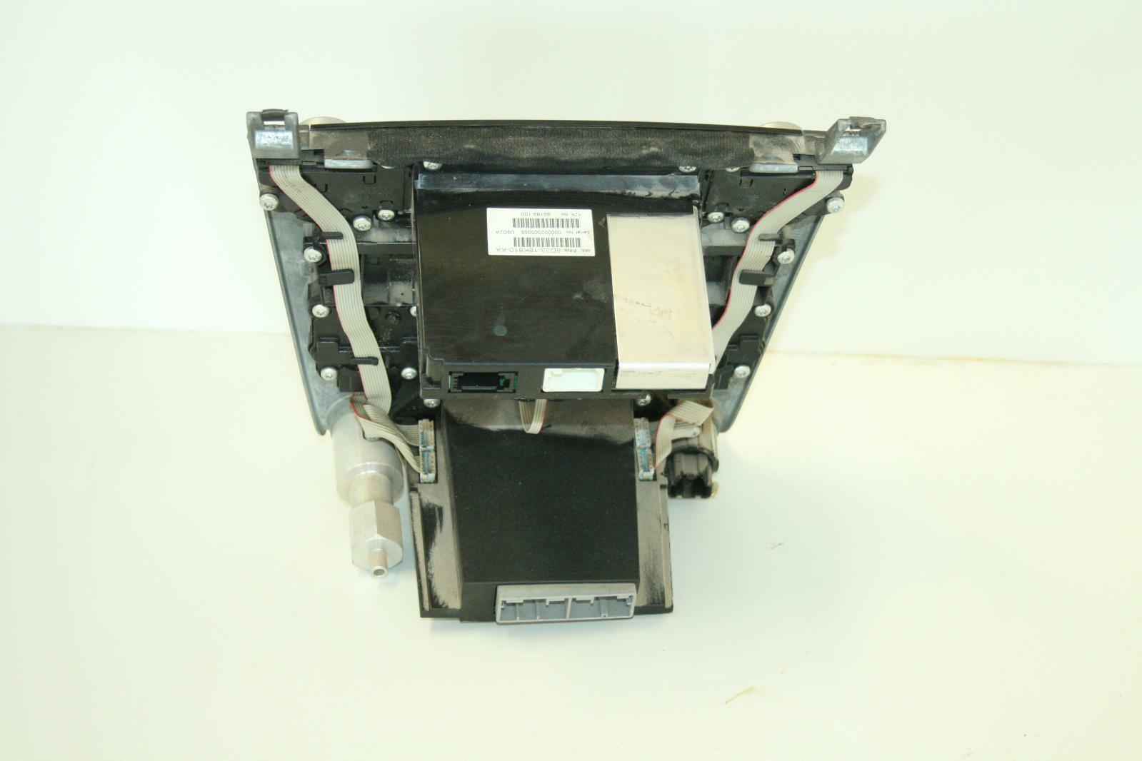 09 Aston Martin Vantage V8 Heat/AC Radio Controls Center 9G33-18C815-AB