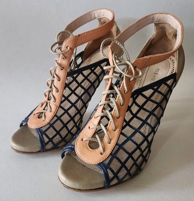 $275 Pour La Victoire Womens Blue Caged Lace Up Pump Booties US 7.5 Very Good!