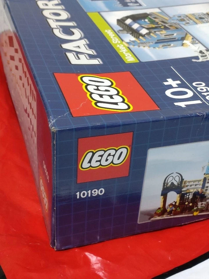LEGO Creator Expert Modular Buildings Market Street 10190 In 2007 Unopened Japan - Image 4 of 4