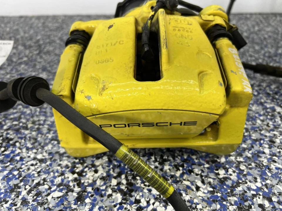 Driver Left Caliper Front S Model Fits 15-16 PORSCHE MACAN 924785 - Image 3 of 4