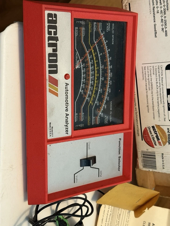 Винтажный анализатор двигателя и электрическая система Actron 615 для тестирования с коробкой - Изображение 2 из 4