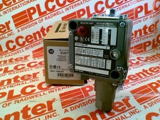 ALLEN BRADLEY 836T-T300JX9 / 836TT300JX9 (IN BOX)