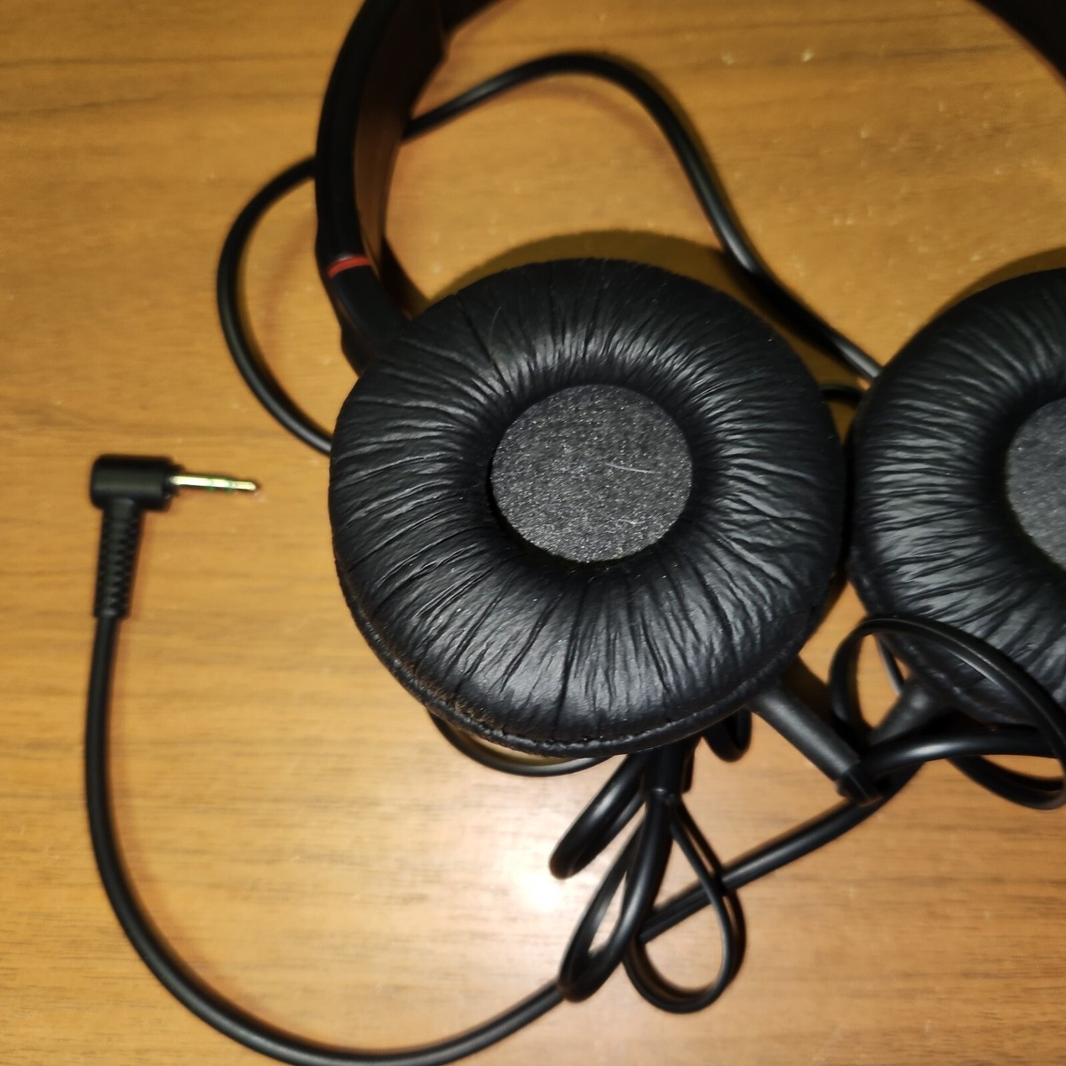 Sony MDR-ZX100 ZX Series Stereo Headphones | eBay