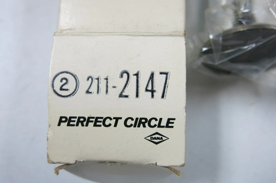 Válvula de escape Perfect Circle 2112147 para AMC, Jeep 1975-83 - Imagem 2 de 2