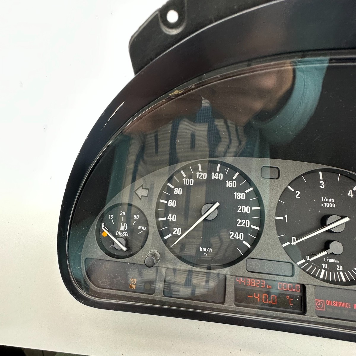443 823 km Bmw e39 diesel speedometer instrument cluster  