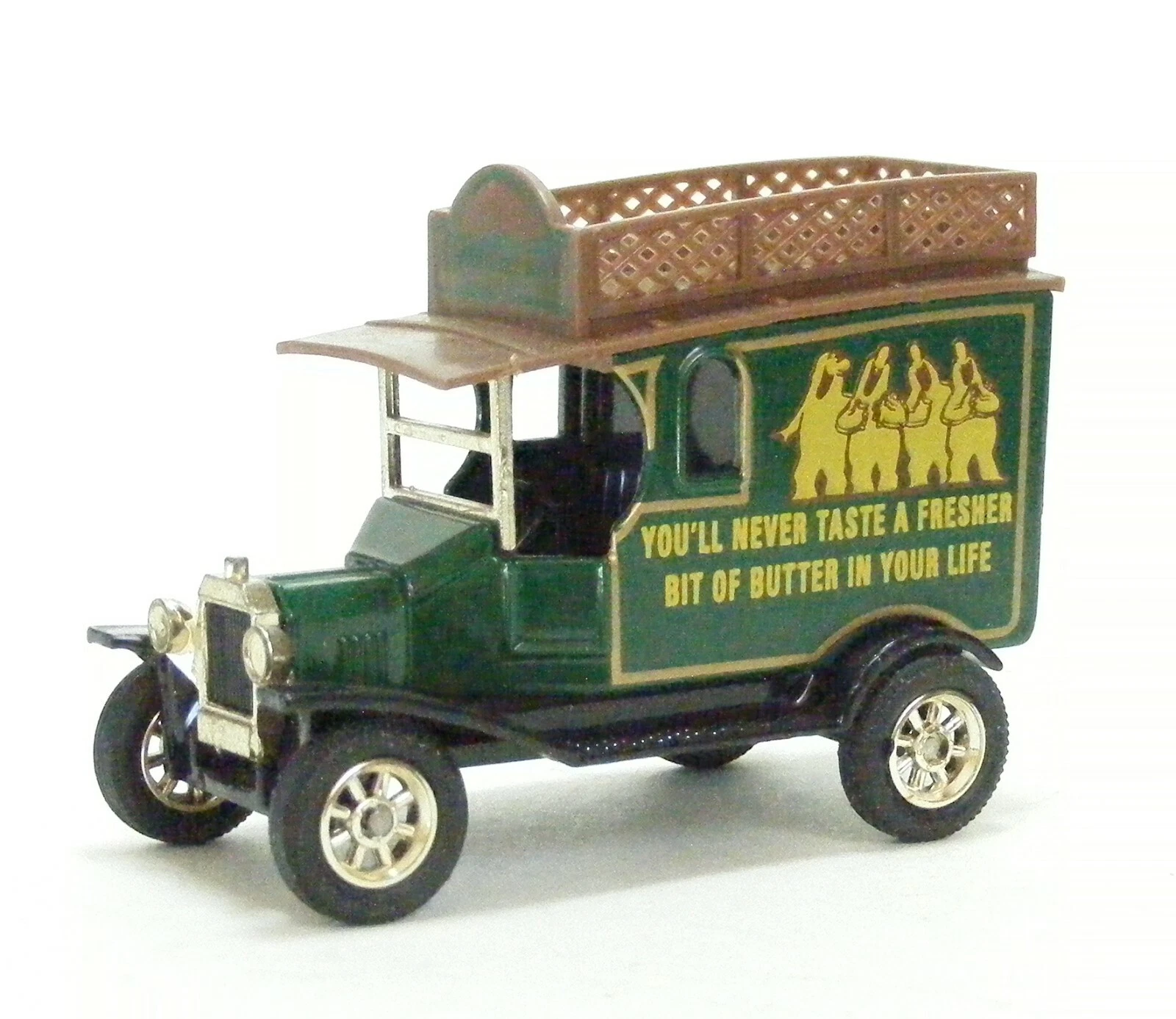 VANS OXFORD PRESSOFUSO FORD MODEL T VAN COUNTRY LIFE BOXED
