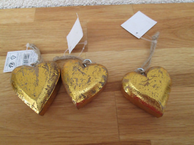 Herz Gold zum Hängen aus Mangoholz Deko Herzen Wohnen Liebe ( Stk 2.79.-  )