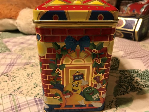 Vintage 1996 M&Ms Tin Christmas Village Series #3 Toy Shop Ltd Edition M&M Box - Picture 3 of 12