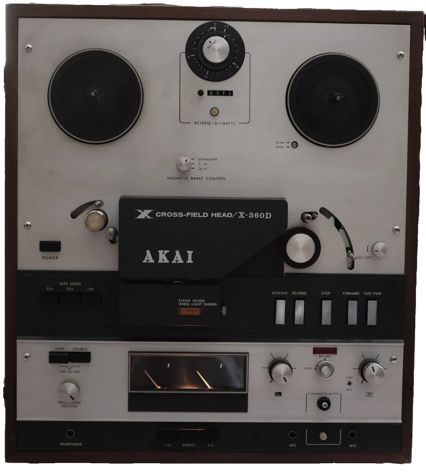 Grabadoras de cinta vintage de carrete a carrete AKAI