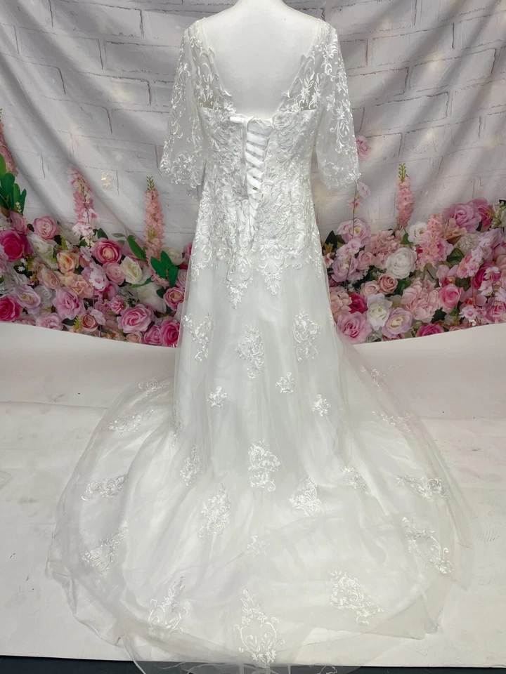 Vestido de novia con apliques de encaje manga 3/4 para mujer Foto 4 de 4
