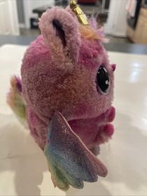 Hatchimals Alive Pufficorn interactive toy 100 phrases lights wings flap