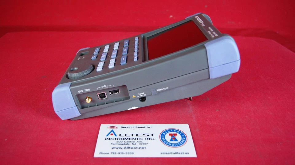 BK Precision 2650A 42101031581 Handheld Spectrum Analyzers 3.3 GHz - Image 4 of 4