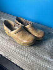 Dansko Shoes Women Size 38 Eu 7.5 Us Professionals Clog Honey Distressed Leather