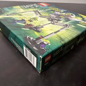 LEGO ALIEN CONQUEST 7051 ALIEN CONQUEST.  RARE, RETIRED.  NEW SEALED BOX