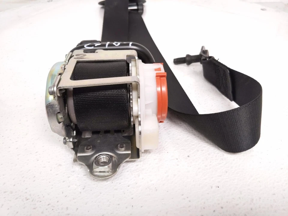 Mercedes-Benz A220 2019-2021 cinturón de seguridad delantero retractor 177-860-09-00-9C94 Foto 2 de 4