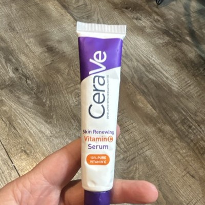 CeraVe Skin Renewing Vitamin C Serum 10% Pure Vitamin C Fragrance-Free 30 mL