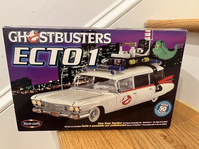Factory Sealed Polar Lights Ghostbusters ECTO1 1:25 Model Kit