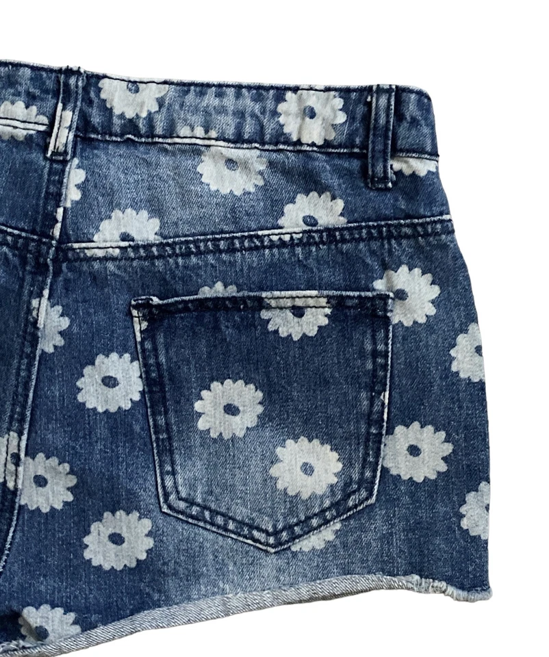 Pantalones Cortos Vaqueros CiCi HOT KISS Para Mujer Talla 7 Tiro Alto Floral Corte Rasgado Foto 3 de 4