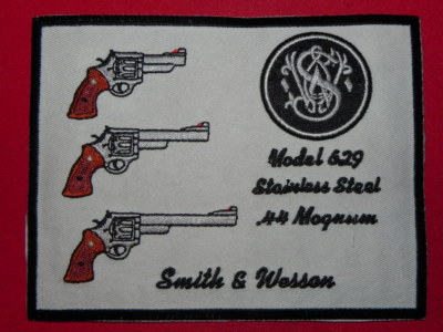 SMITH  AND WESSON MODEL 629 CLOTH PATCH LARGE 4.5 INCH FREE SHIPPING