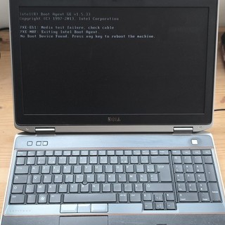Dell Latitude E6520 15 6" Intel Core i5 Windows 7 PC portable