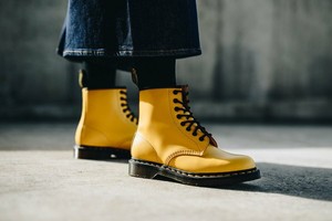 dr martens 44