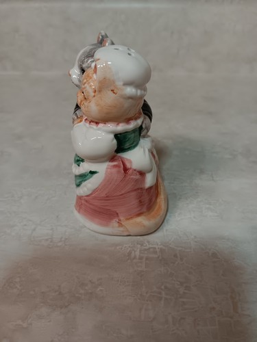 Cat Couple Salt/Pepper Shaker Well Mannered Fancy Dress Bonnet ONE ONLY - Picture 5 of 12
