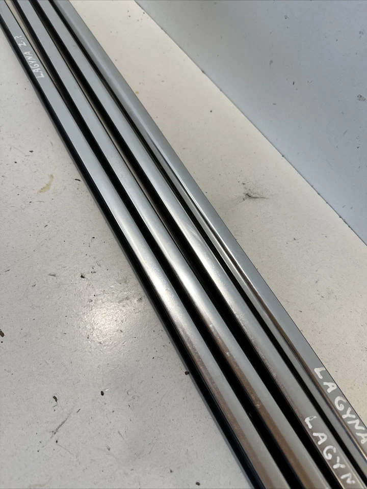 Renault Laguna conjunto de moldura acabamento de vidro cromado genuíno 2010 Hatchback - Imagem 4 de 4