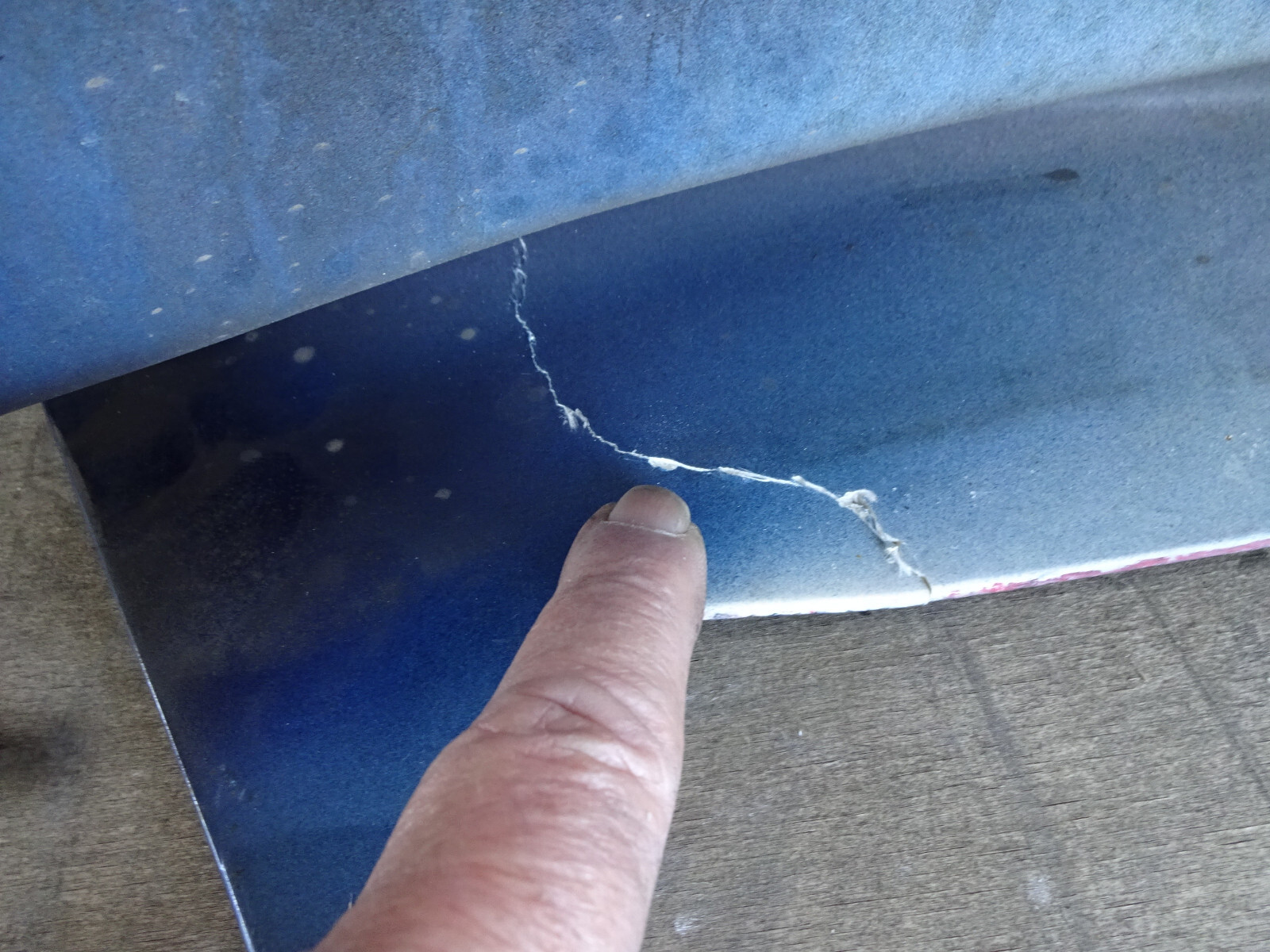Ferrari 355 - RH Side Skirt / Rocker Panel Blue - P/N 64101100