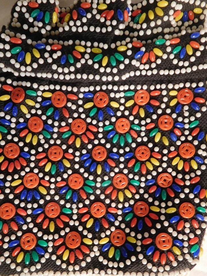 Cartera vintage años 70 colorida con cuentas Foto 3 de 4