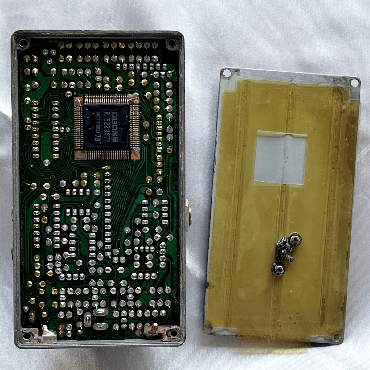 BOSS MZ-2 Digital Metalizer 1988 Vintage Guitar Effect Pedal Made