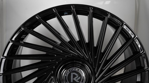 RF2 20x12 inch Gloss Black Rim fits 5x120 - Picture 3 of 9