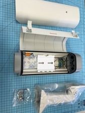 Honeywell HHC12WM2 Camera Housing Sunshield HTR  BLR, Bracket