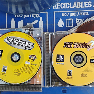 Activision Tony Hawk's Pro Skater 2 & 3 PS1 T NTSC-U/C (US/Canada) Game Disc