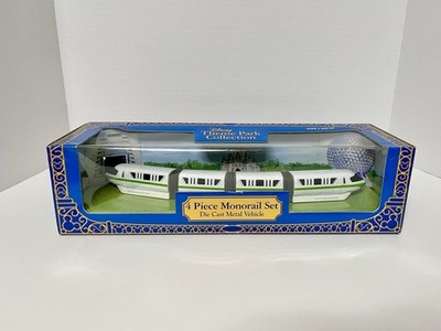 Disney Theme Park Collection Monorail Set Die Cast Metal Vehicle
