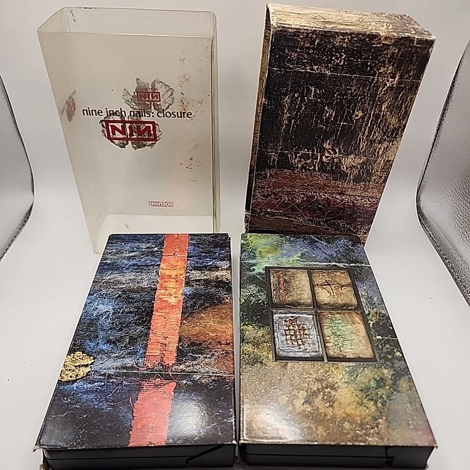 Nine Inch Nails: Closure 1997 Music Video & Documentary VHS 2 Tapes Box Set Used - Image 2 of 4