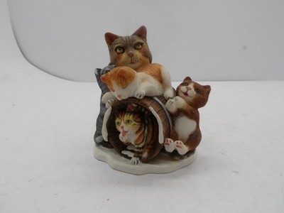 Danbury Mint Spilt Milk Kitten Cat Trinket Mouse In Box Barrel Cats Mom Babies